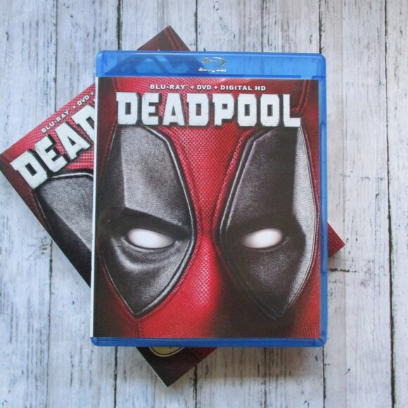 Deadpool Blu-Ray + DVD 2 Disc Movie Set - Picture 2 of 7
